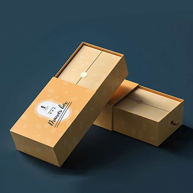 Изготовление подарочных коробок на заказ