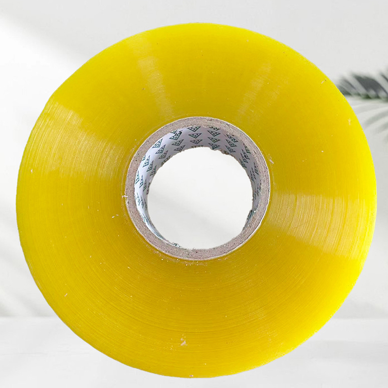 Клейкая лента увеличенной толщины и ширины