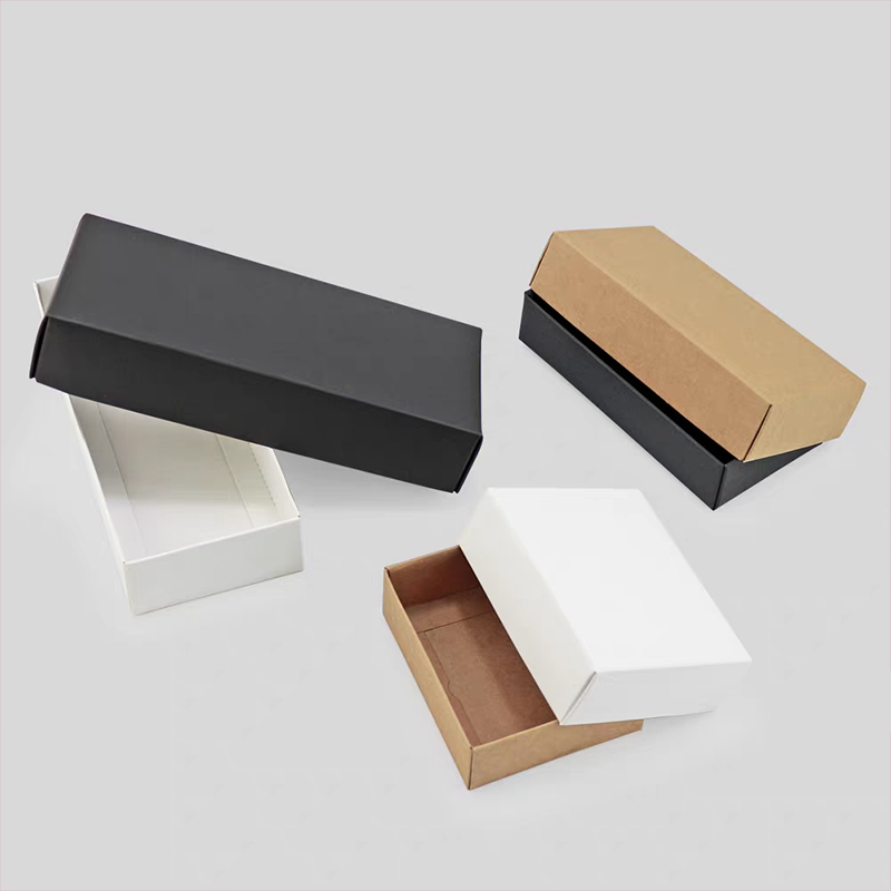 Подарочная коробка типа «крышка-дно»