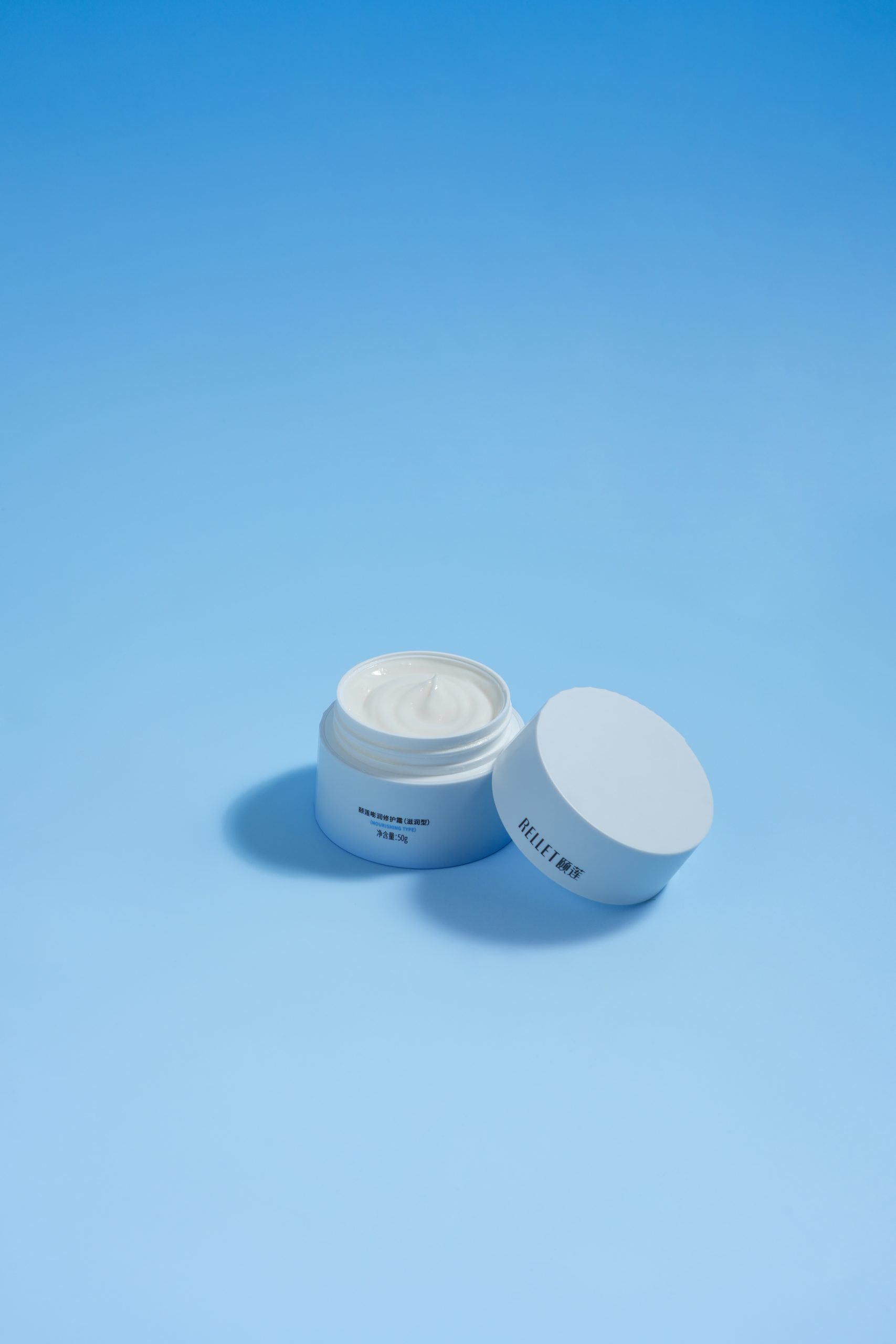 Лучшая натуральная уходовая косметика 2026: топ-10 брендов и цены