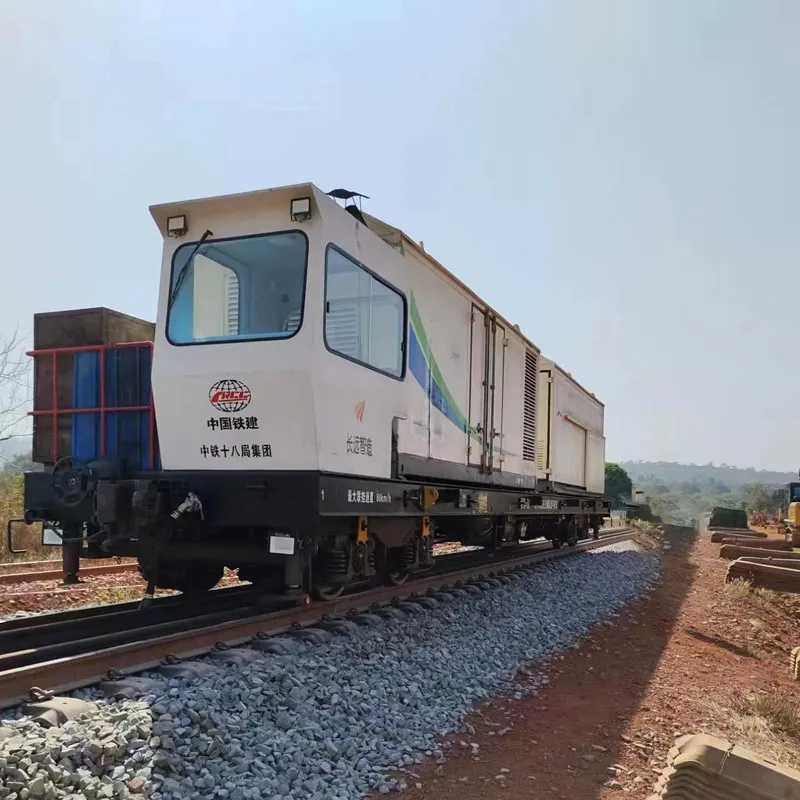 Самоходная платформа на рельсовом ходу с гидравлическими опорами