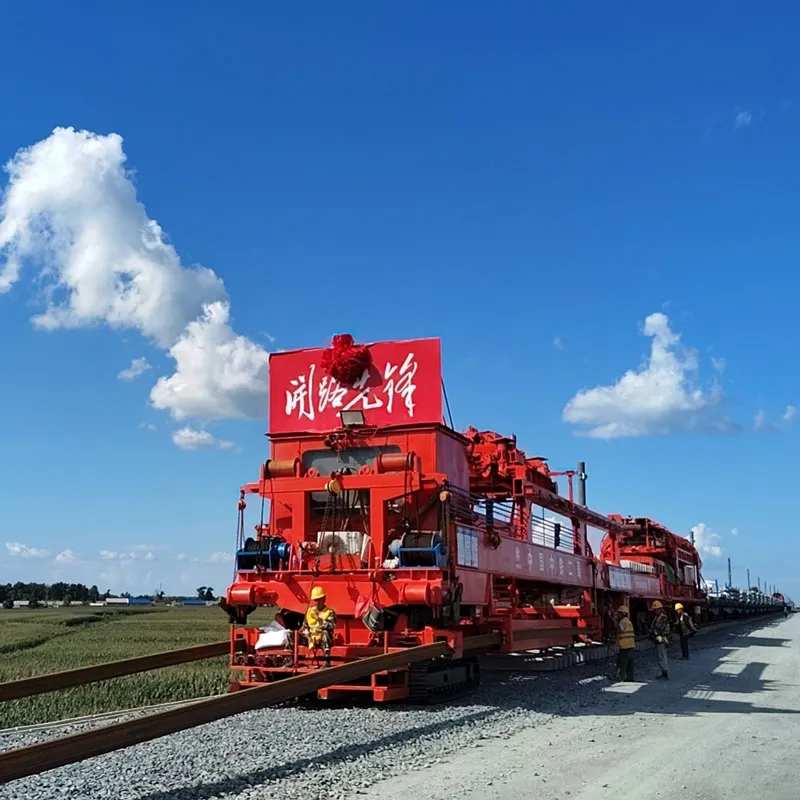 Укладочный состав для длинных рельсов со спаренными шпалами типа CYP500