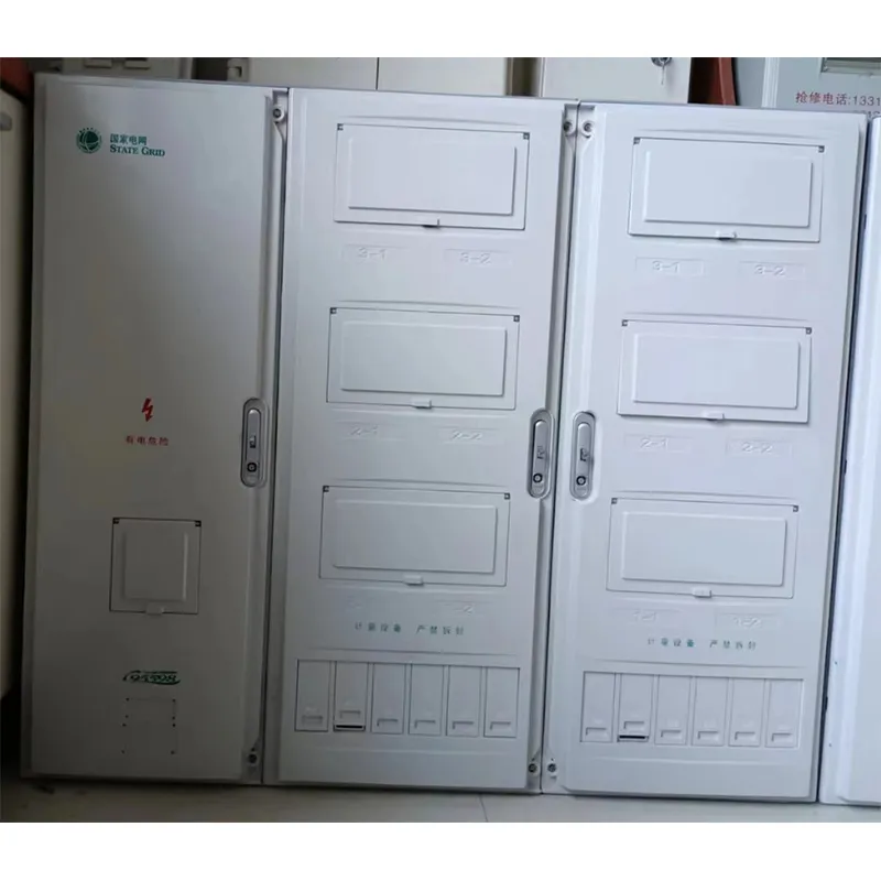 Шкаф учета электроэнергии PC+ABS для 12 однофазных электросчетчиков