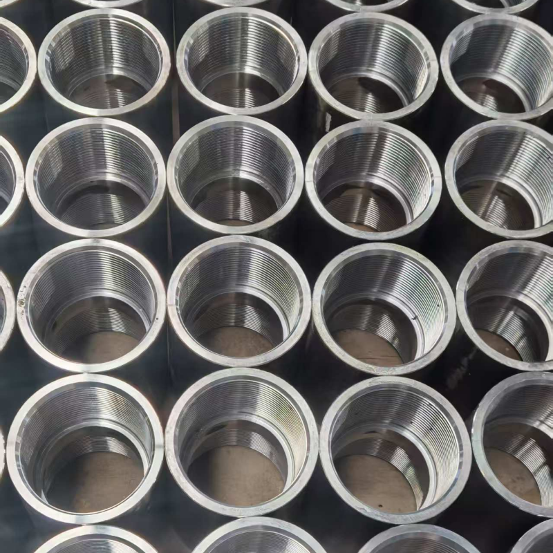 Муфты нефтяных обсадных труб стандарта API 5CT/5B, высокопрочные герметичные соединительные комплектующие (возможно изготовление по индивидуальному заказу)