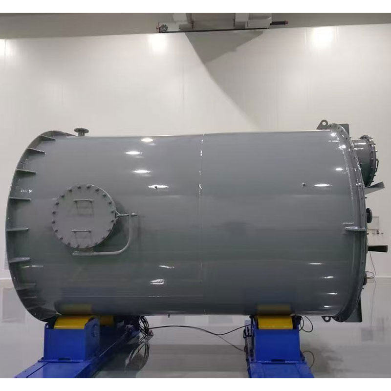 Стальной резервуар с футеровкой из PTFE