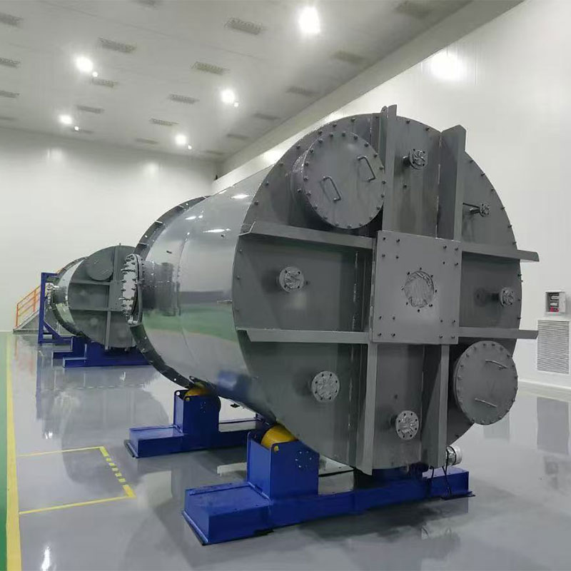 Стальной резервуар с футеровкой из PTFE