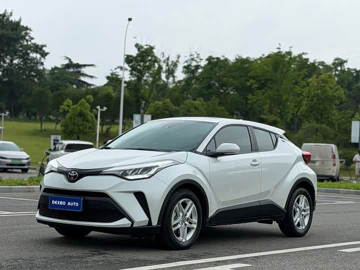 2022丰田C-HR-1