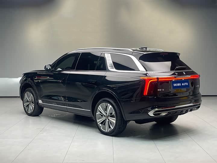2022红旗EHS9-4