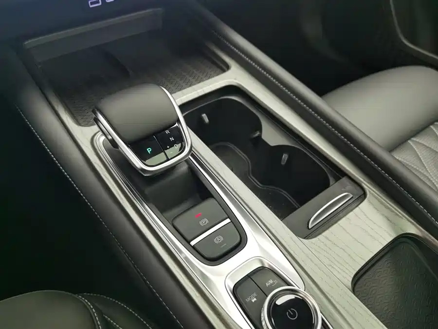 2023艾瑞泽8-10