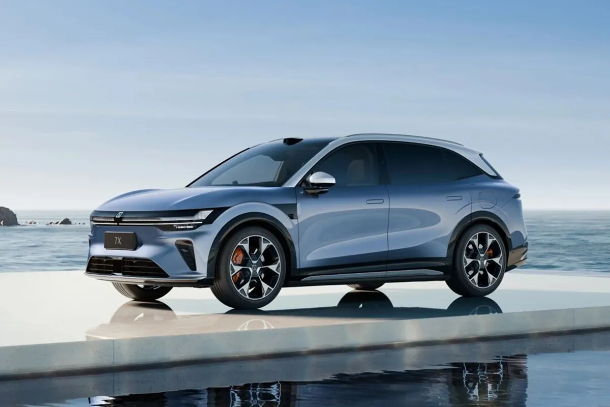 极氪7X-2