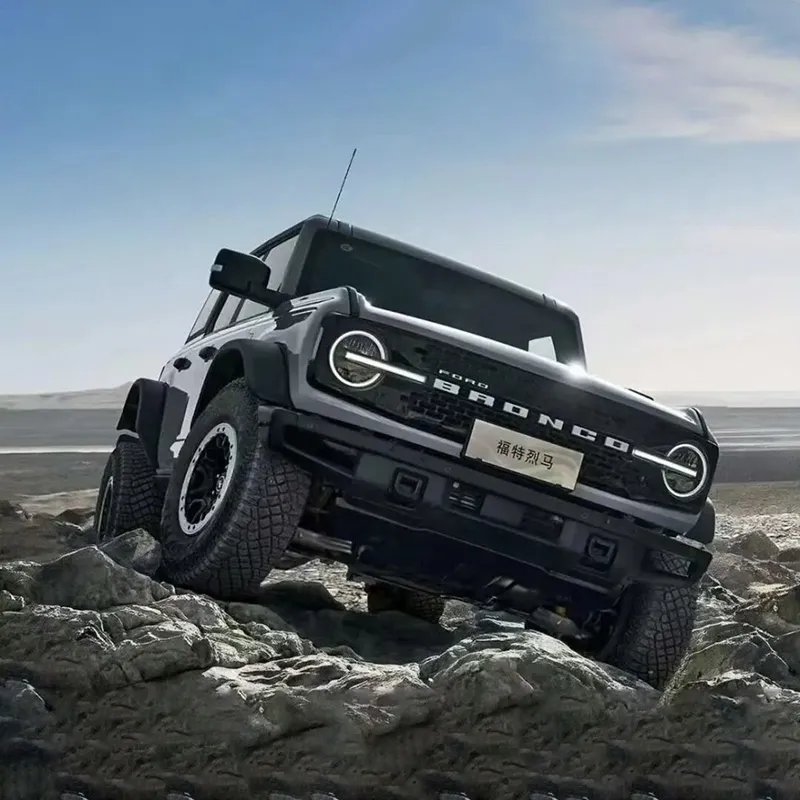 Ford Bronco 2026 года представлен на рынке: внедорожная мощь и повышенная безопасность