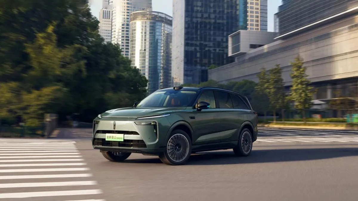 Смарт-часы WEY Lanshan Intelligent Advanced Edition поступят в продажу 22 декабря