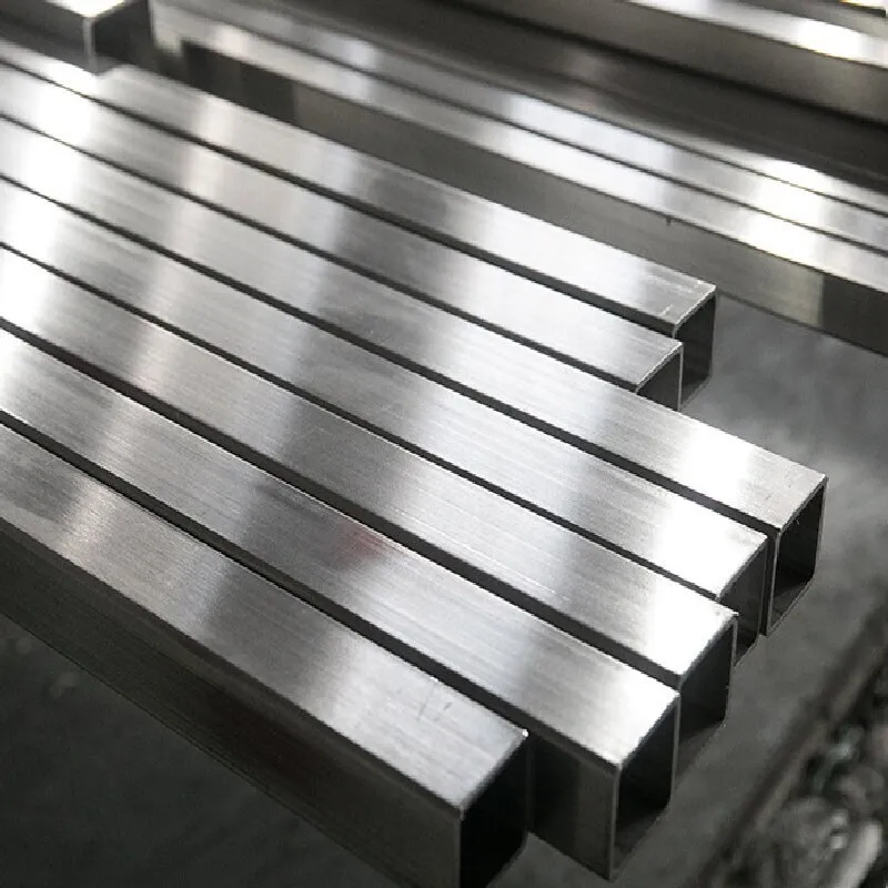 Нержавеющая квадратная труба с волочёной отделкой