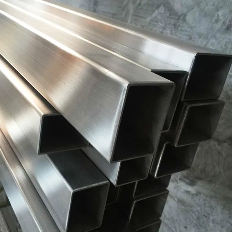 Нержавеющая прямоугольная труба с волочёной отделкой