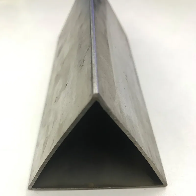 Нержавеющая треугольная труба
