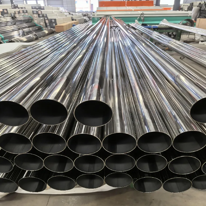 Нержавеющая круглая труба с зеркальной поверхностью