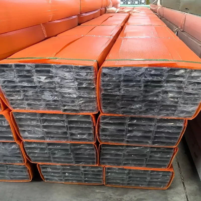 Нержавеющая прямоугольная труба с волочёной отделкой