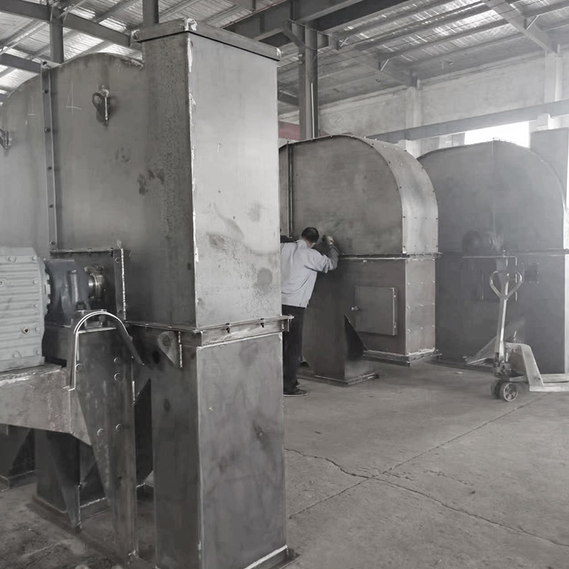 Ковшовый элеватор Jiangsu Fuyunda: усиленная конструкция для вертикальной транспортировки материалов на сверхбольшие расстояния