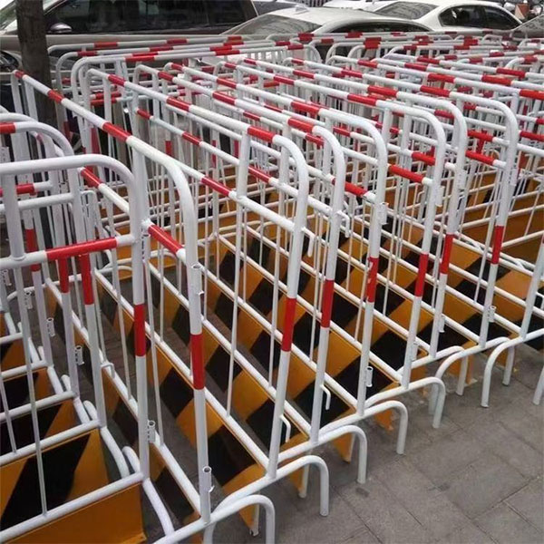 Временное переносное ограждение