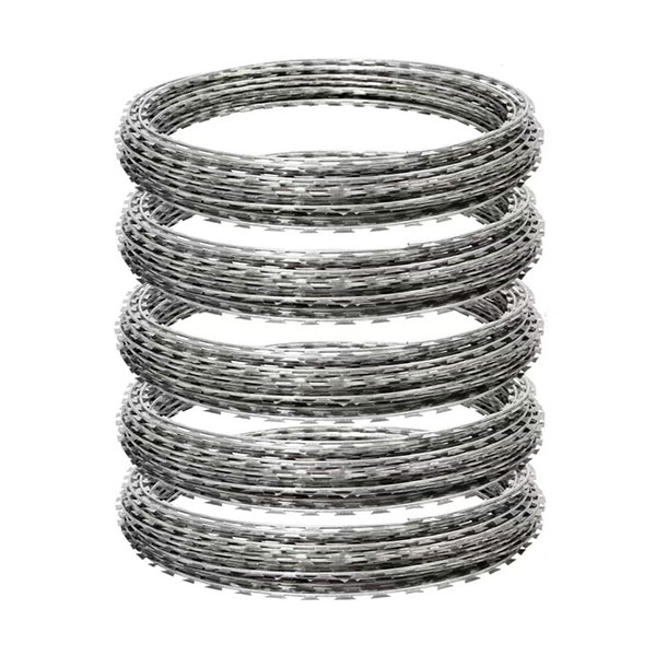 Колючая лента с ножевыми шипами