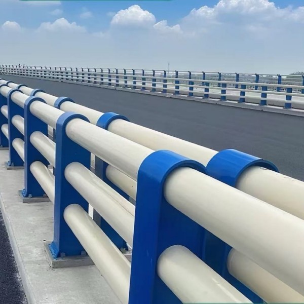 Ограждение для мостов и берегов рек