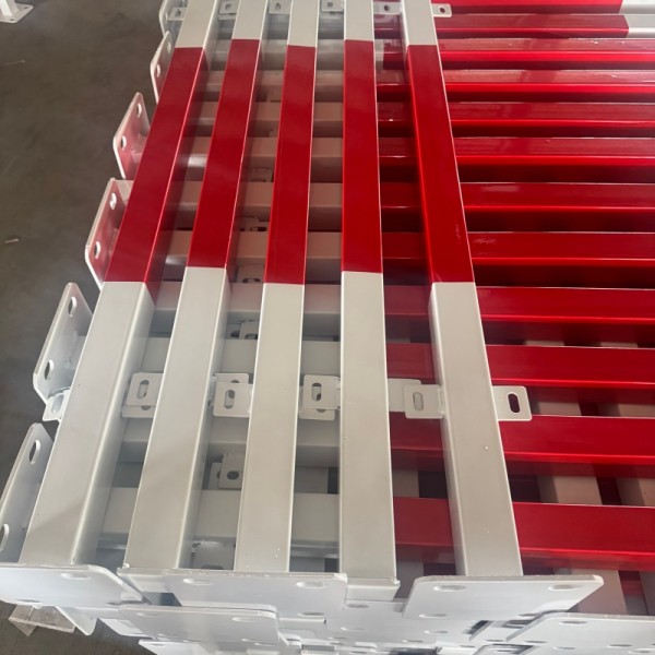 Ограждения для строительных котлованов специальная стойка