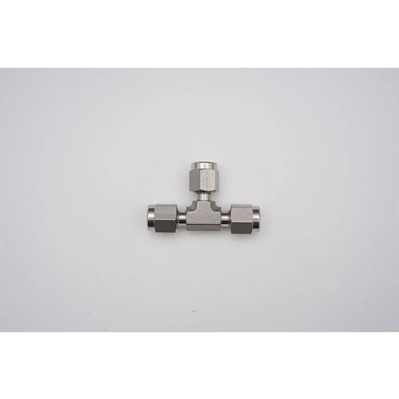 Тройник из нержавеющей стали