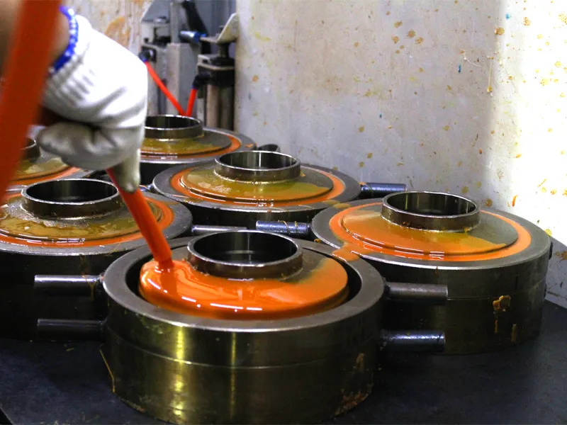 Колесо погрузчика для логистического склада