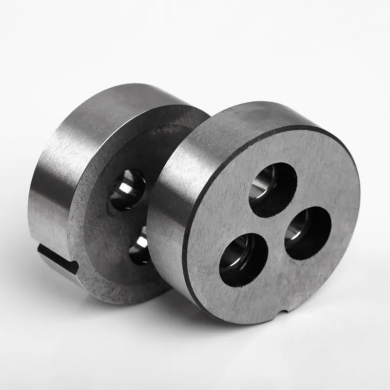 Штампы для штамповки и вырубки из карбида