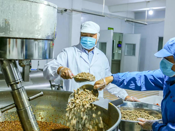 Баночка соуса — век вкуса Полный портрет говяжьего соуса «Ибайфу» (Yibaifu)