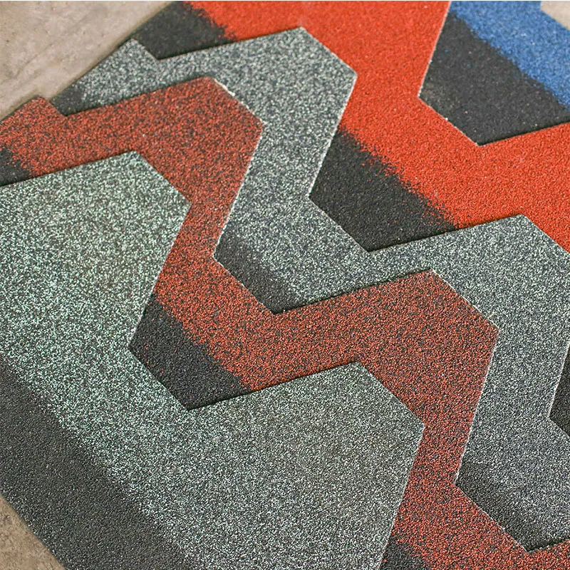 продукция хорошо продается как внутри страны, так и за рубежом, является единственной импортируемой и рекомендуемой маркой гидроизоляции в Монголии, адаптирована для трансграничных проектов Китая, Монголии и России, обладает выдающейся репутацией на зарубежных рынках.