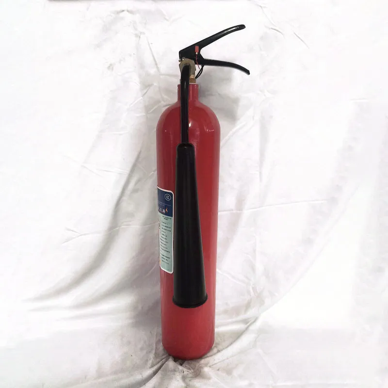 Углекислотный огнетушитель MT/BE3