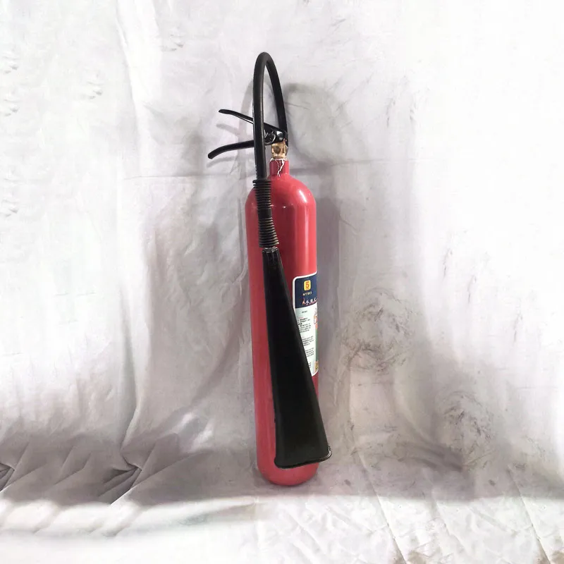 Углекислотный огнетушитель MT/BE5