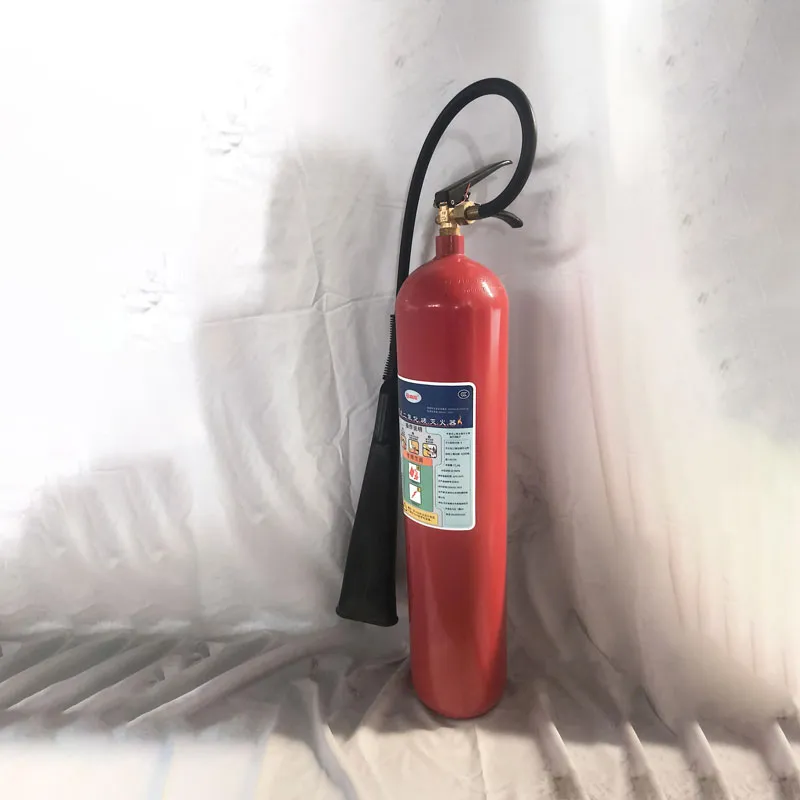 Углекислотный огнетушитель MT/BE7