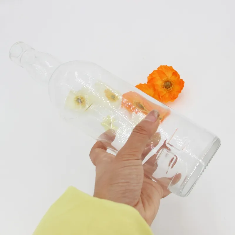 Бутылки из прозрачного стекла X-9