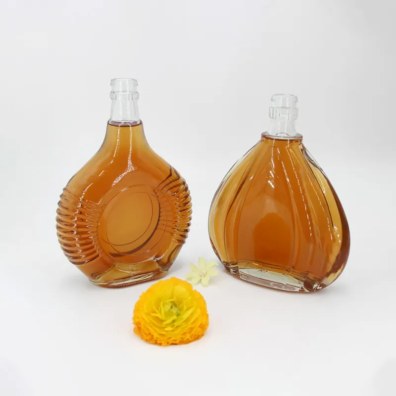 Бутылки из прозрачного стекла y-198