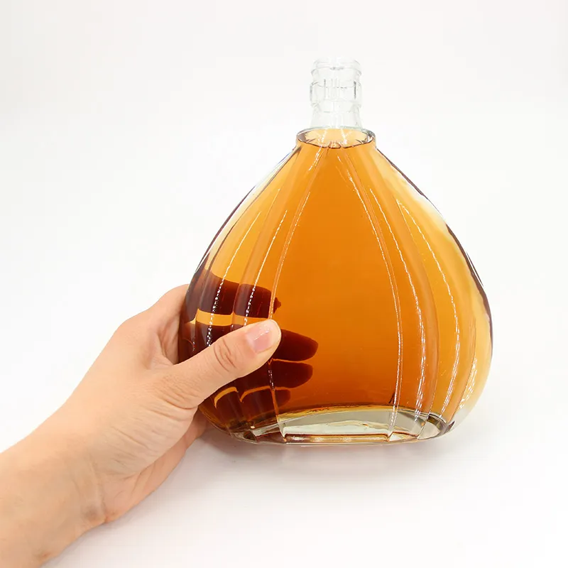 Бутылки из прозрачного стекла y-581