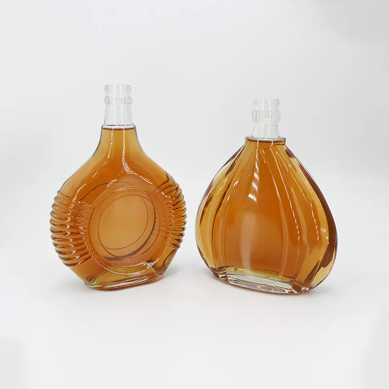 Бутылки из прозрачного стекла y-581