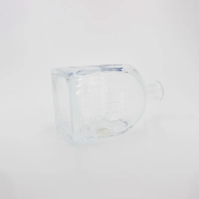 Корончатая бутылка