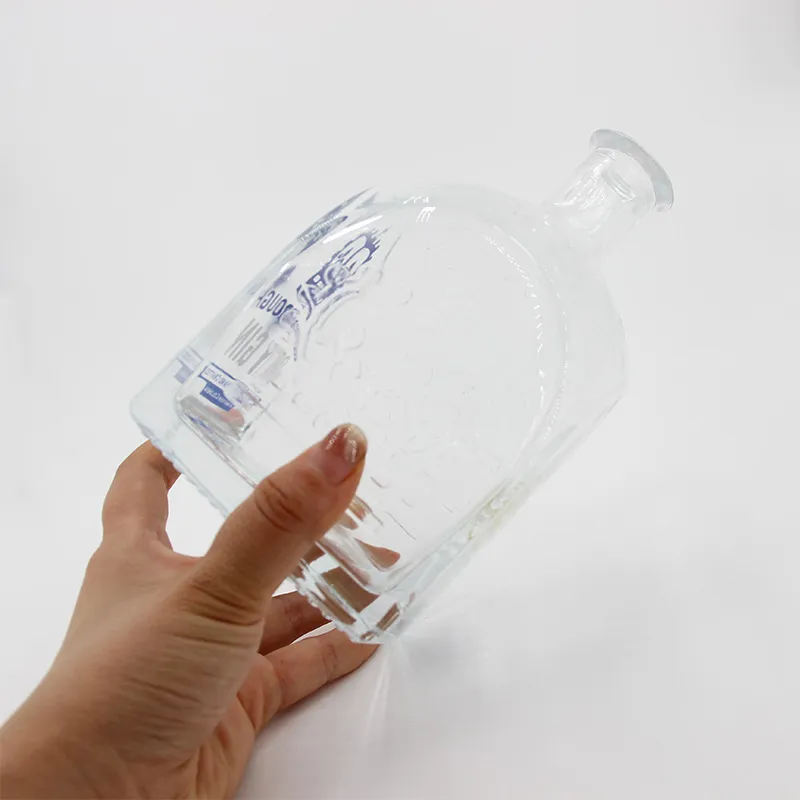 Корончатая бутылка