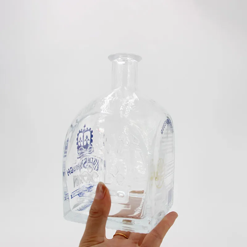 Корончатая бутылка