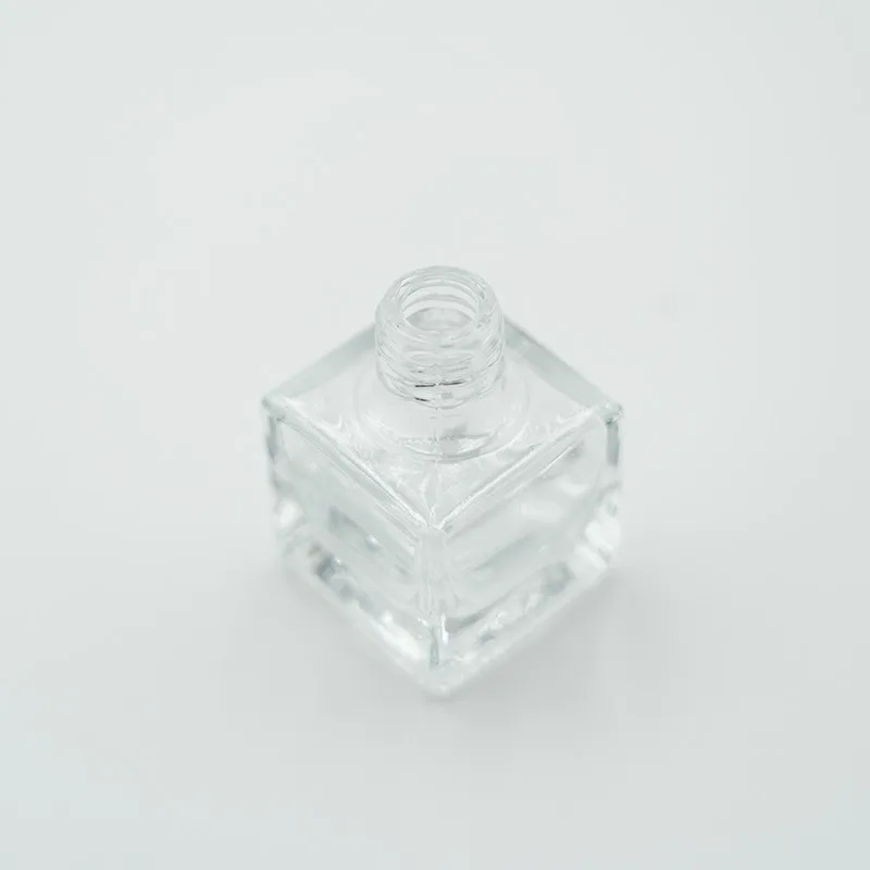 Модный стеклянный флакон 412 для лака объёмом 8 мл