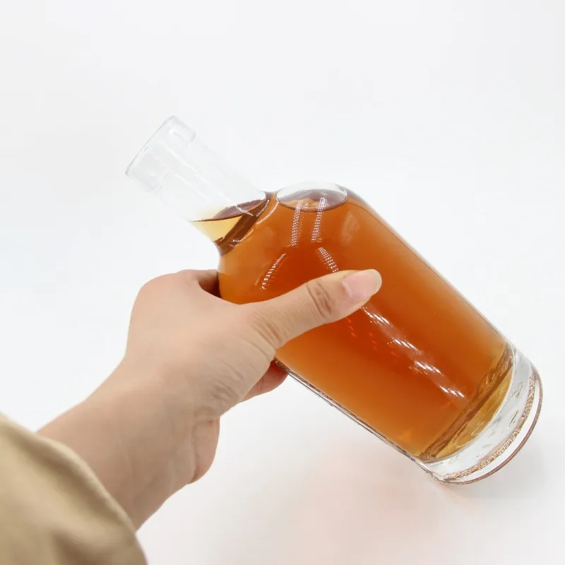 Стеклянная бутылка для рома 5164, 750 мл, с пробковой закупоркой