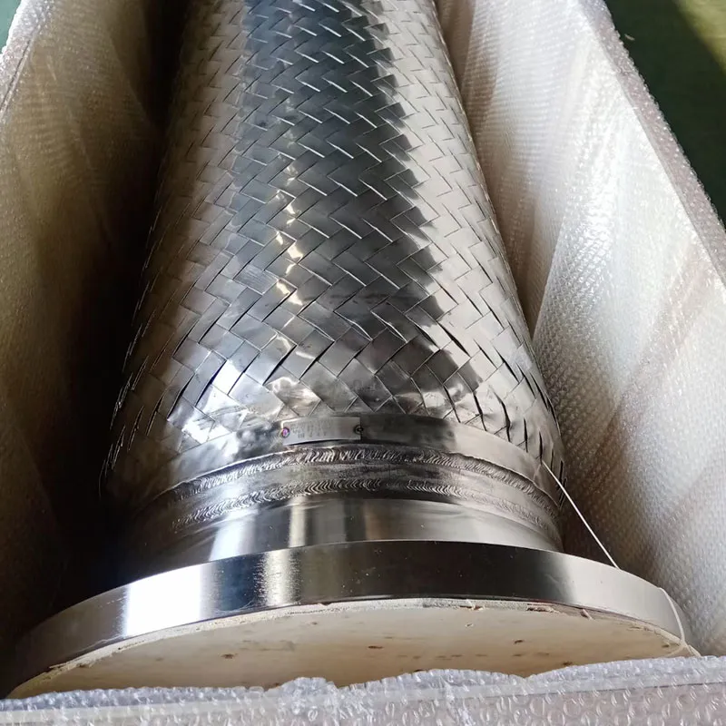 Металлические гибкие шланги со стальной оплеткой