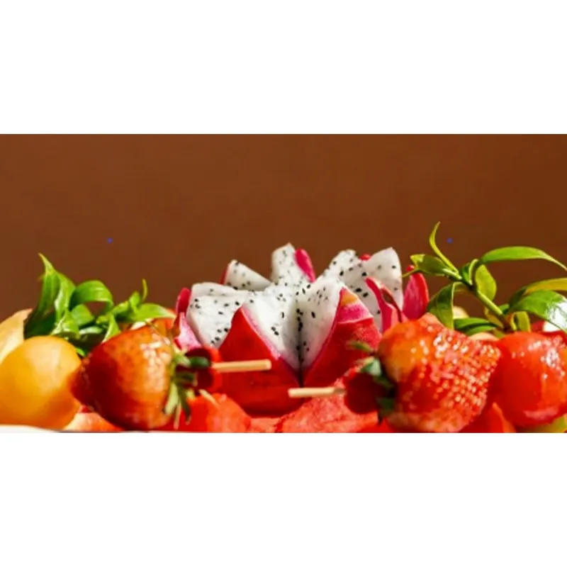 Сезонное ассорти из свежих фруктов