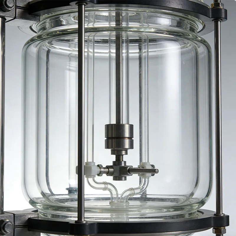 Идеально подходит для фармацевтической промышленности! Двухслойные стеклянные реакторы Huailai Jingke завоевывают признание клиентов из Центральной Азии