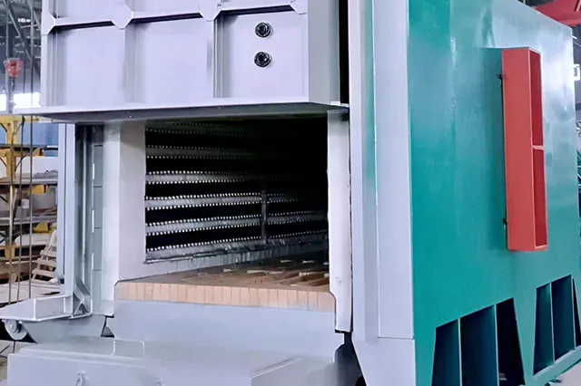 Печь с выдвижным подом и циркуляцией горячего воздуха для отпуска