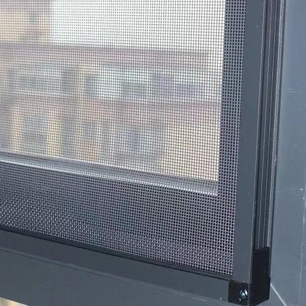 Сетка из жёсткой проволоки