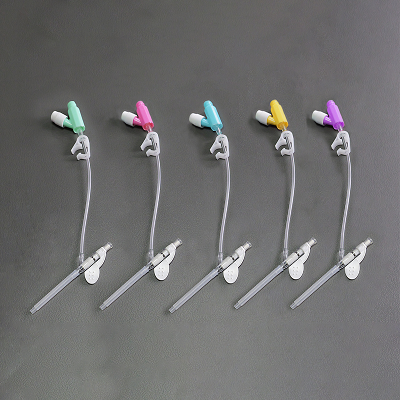 Одноразовый внутривенный катетер с наружной трубкой для инфузии, безыгольный с положительным давлением