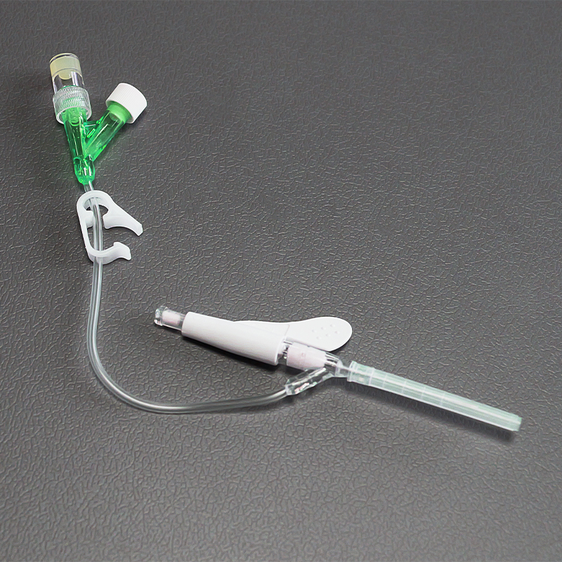 Одноразовый внутривенный катетер с защитой от уколов иглой, двойная вентиляция S-MB-12